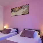 Letish, A Charming And Inviting Mediterranean Vikendica