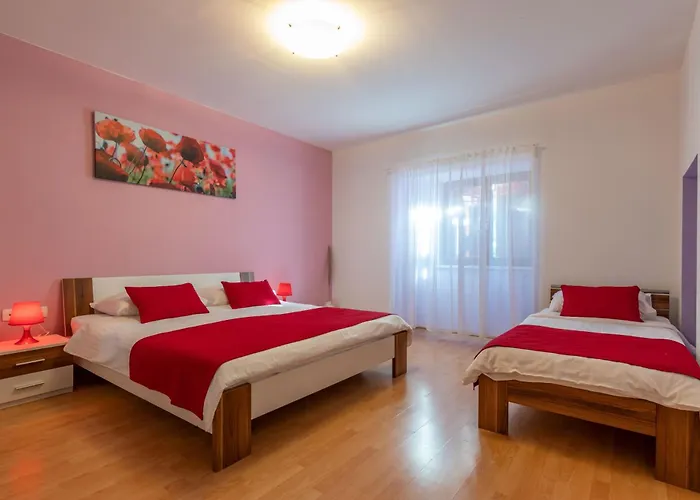 Letish, A Charming And Inviting Mediterranean Hébergement de vacances