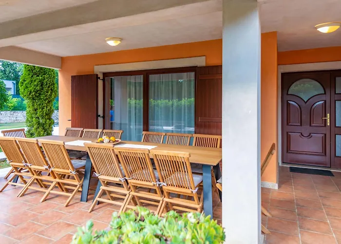 Letish, A Charming And Inviting Mediterranean Hébergement de vacances *
